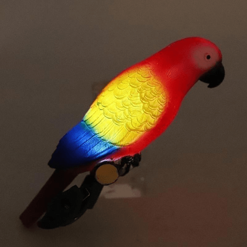 Statue perroquet garden