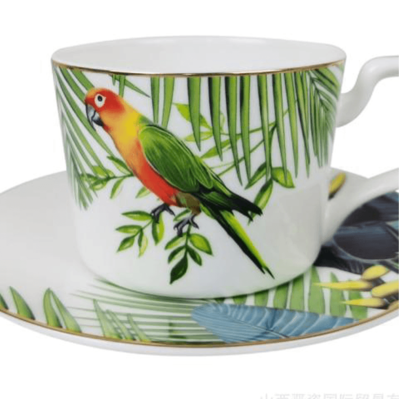 Tasse décor perroquet