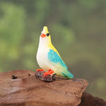 Figurine d’oiseau coloré